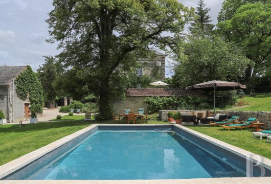 A 19th century manor house on the outskirts of a village in the Yonne, to the south of Auxerre - photo  n°4